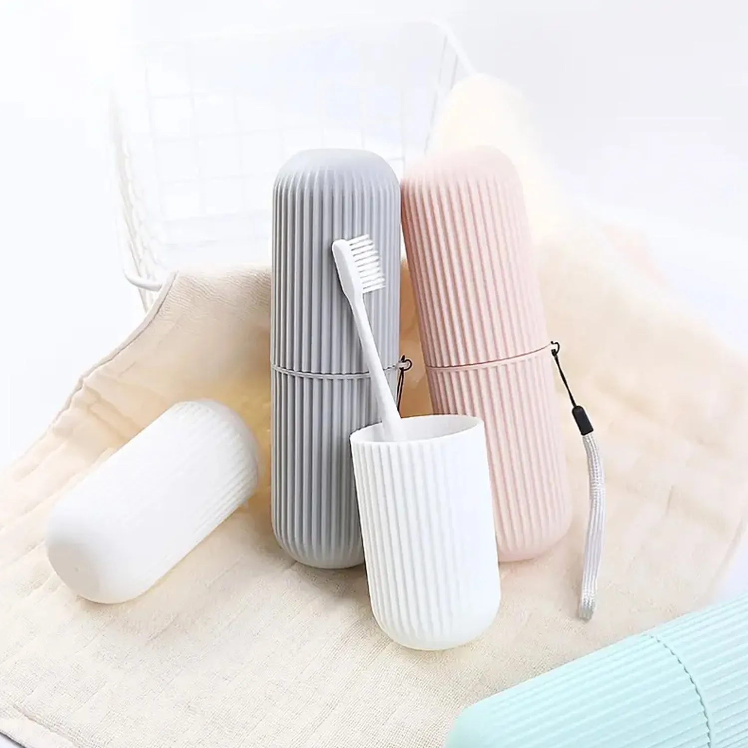 0308 Travel Toothbrush Holder, Portable Toothbrush Case for Traveling, Camping, Capsule Shape Travel Toothbrush Toothpaste Case Holder Portable Toothbrush Storage Plastic Toothbrush Holder With Rope and Brush