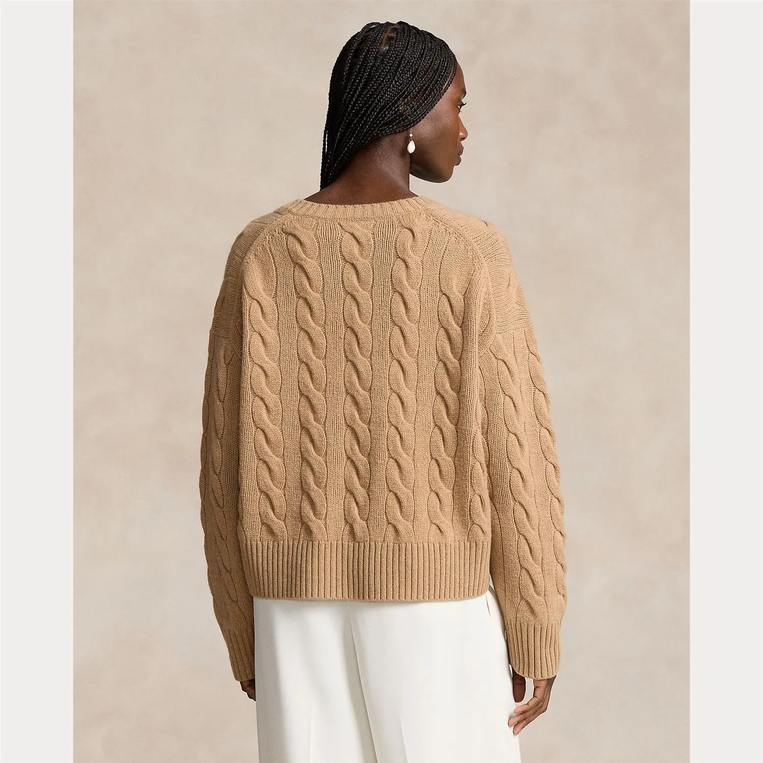 CABLE-KNIT WOOL-CASHMERE V-NECK SWEATER