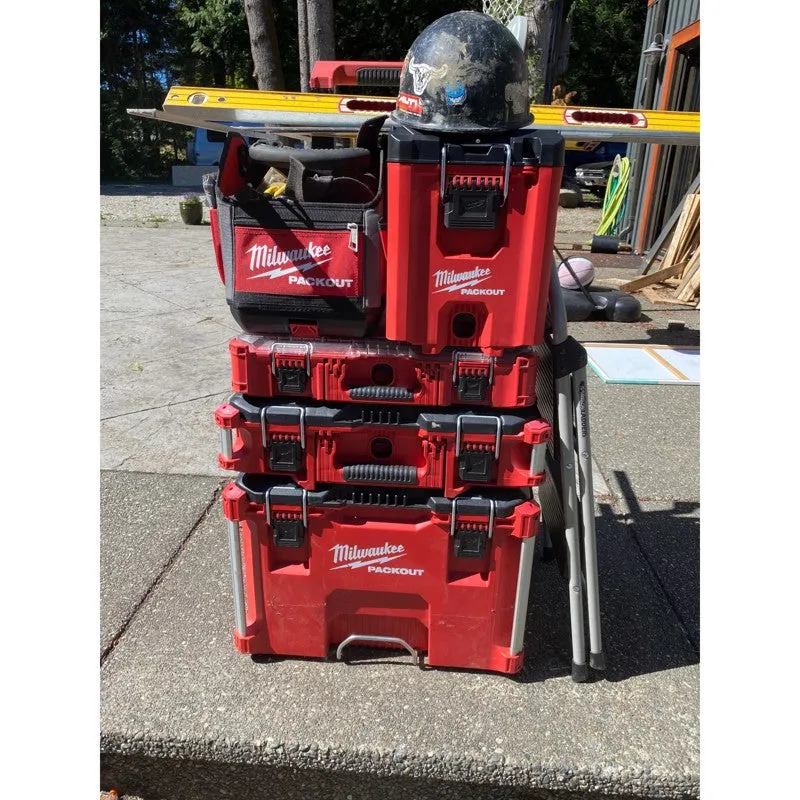 Milwaukee PACKOUT Garage Organizer Storage Organizer Impact-Resistant Poly 10 compartments Red