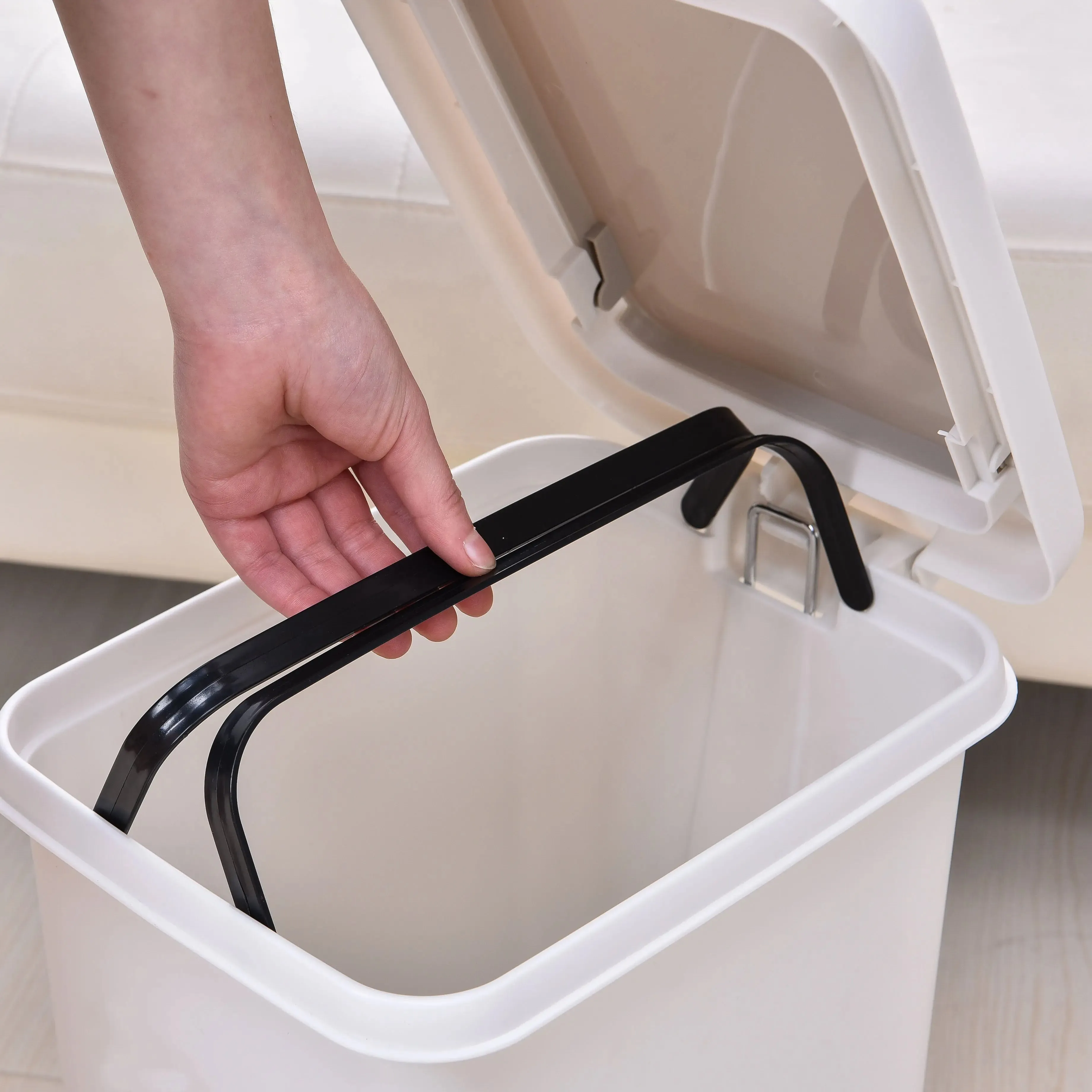 Pelican Dustbin | Premium Soft Closing | Pedal Bin | 2 Way Opening | 10L, 15L, 20L, 30L | Trash Bin