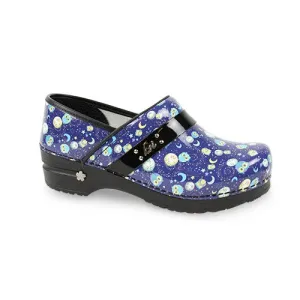 Sanita Women's Space Owls Clog